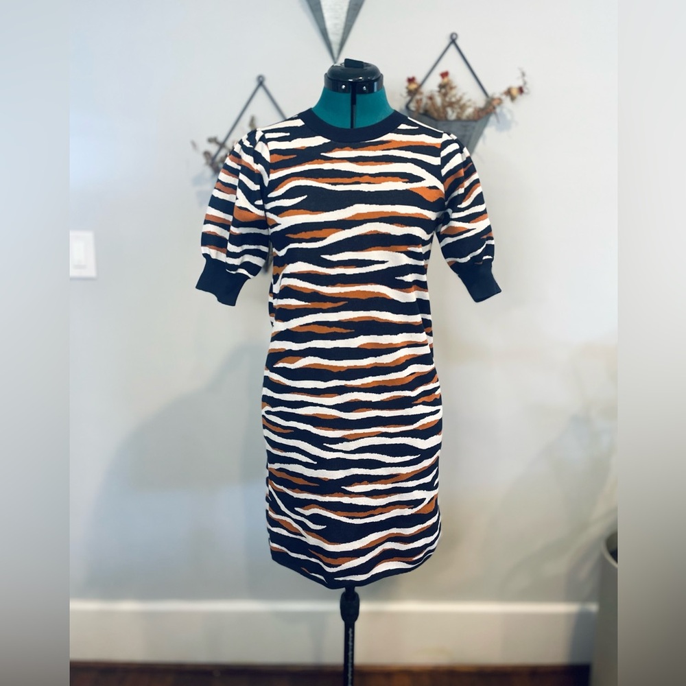 Ann Taylor Navy, Orange and White Knit  Dress with Short Sleeves